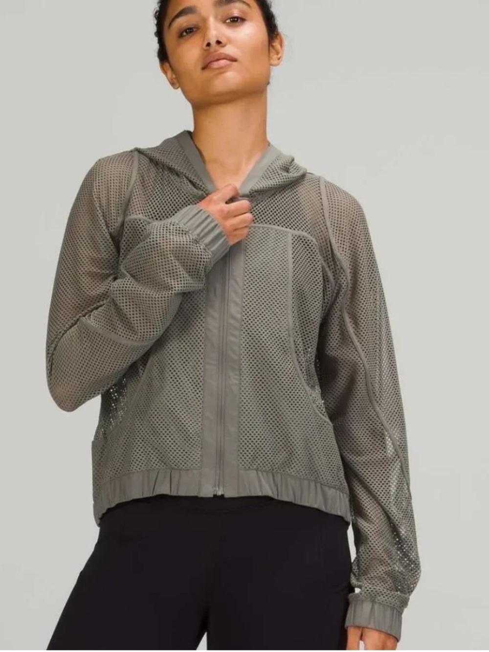 Lululemon Mesh on Mesh Relaxed Fit Mesh Jacket Grey Sage Full Zip Pockets Size 6